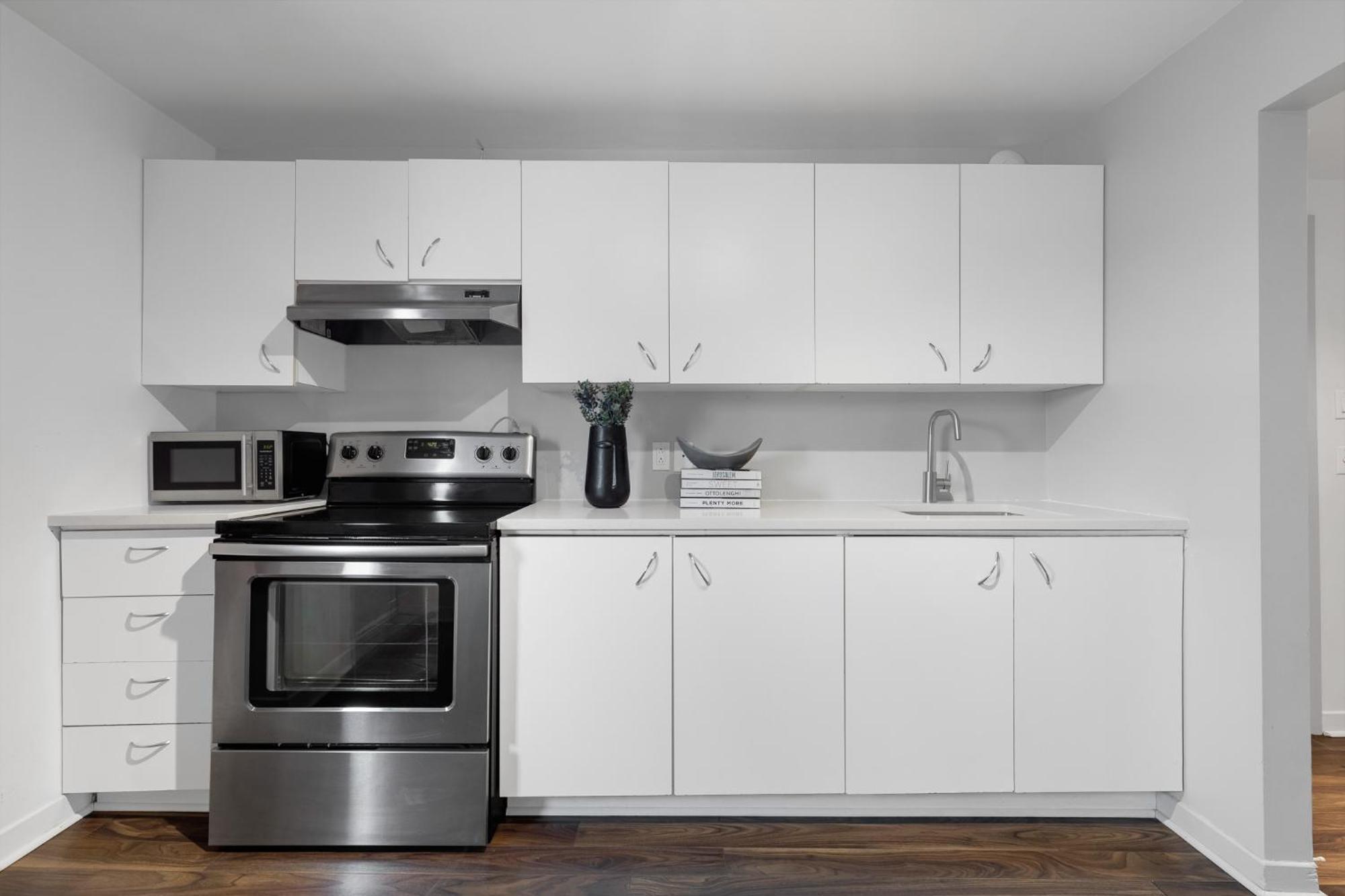 Liv Mtl Soho Aparthotel Montréal Eksteriør bilde