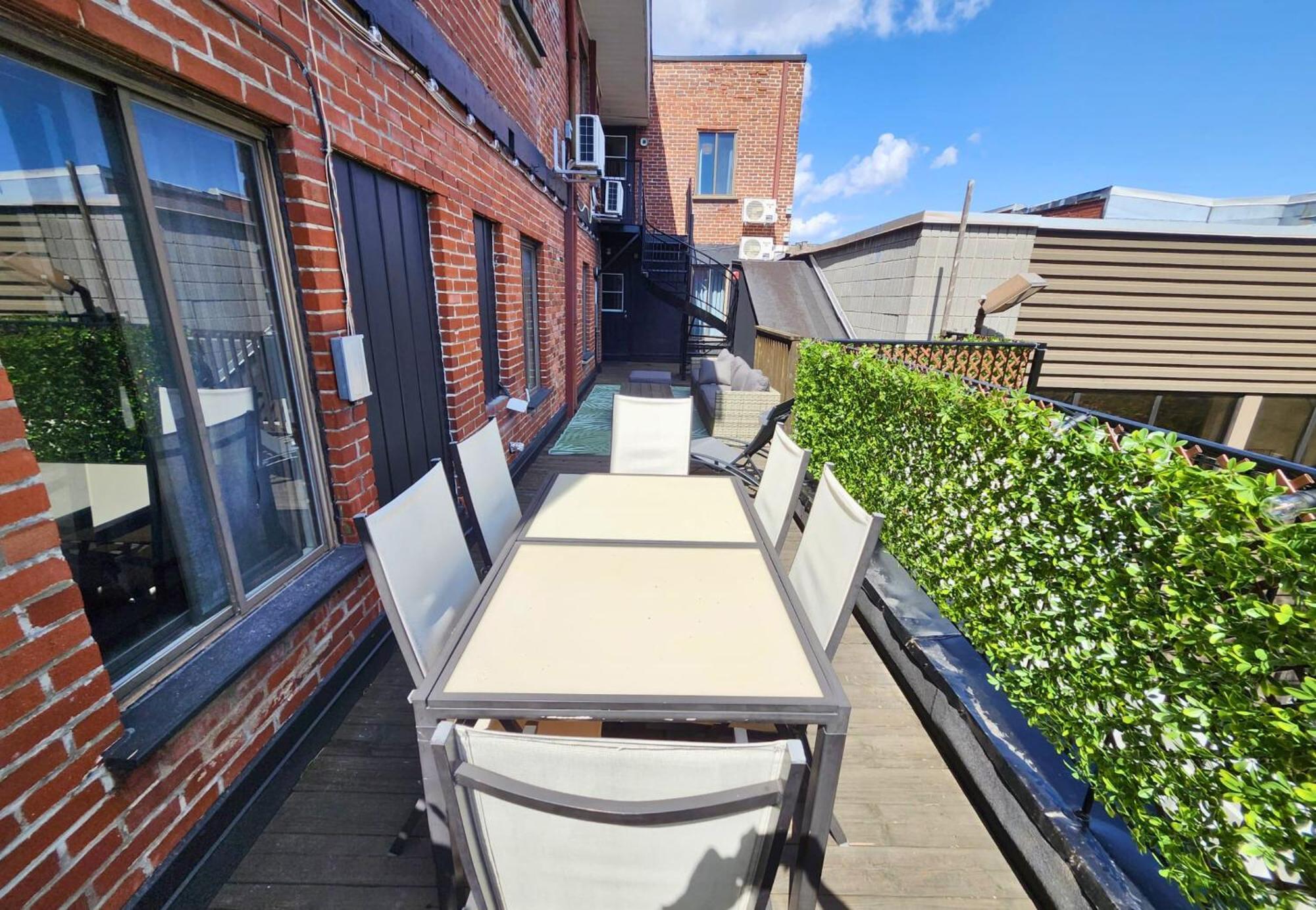 Liv Mtl Soho Aparthotel Montréal Eksteriør bilde